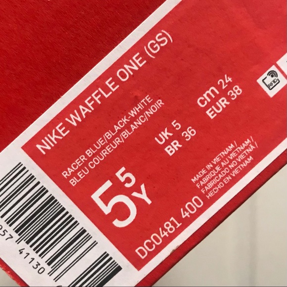 Nike Waffle One Classic Retro Mesh Suede Sneakers - Picture 11 of 11